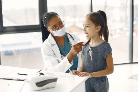 https://www.freepik.com/free-photo/doctor-protective-mask-child-does-inhalation-african-woman_14576708.htm#page=2&query=covid%20children%20doctor&position=2
