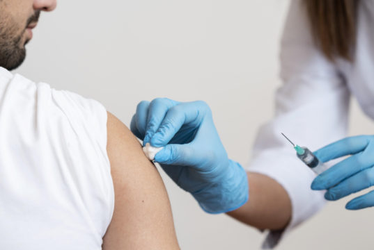 https://www.freepik.com/premium-photo/doctor-vaccinating-patient_10892561.htm?query=covid%20vaccine