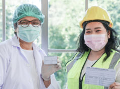 https://www.freepik.com/premium-photo/worker-woman-nurse-showing-covid-19-vaccination-record-card-after-injecting-vaccine_17326271.htm#page=1&query=covid%20vaccination%20card&position=20