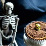 dirt-cupcakes-halloween.max-784×410