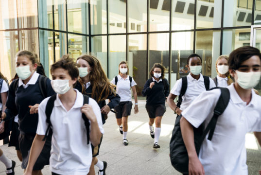 https://www.freepik.com/free-photo/high-school-students-wearing-masks-their-way-home_12195193.htm#page=1&query=covid%20kids&position=23