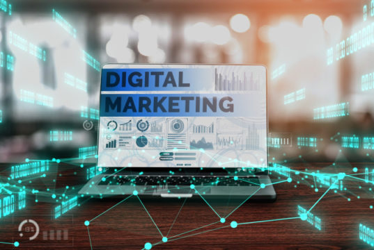 https://www.freepik.com/premium-photo/marketing-digital-technology-business-conceptual_18021274.htm?query=online%20marketing