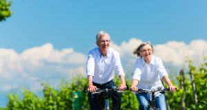 https://www.freepik.com/premium-photo/senior-woman-man-using-bike-summer-vineyard_13918222.htm