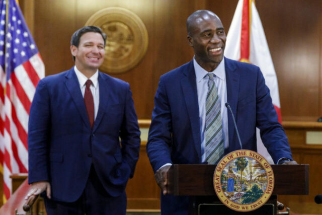 Ladapo-DeSantis-9.21.21-640x427@2x