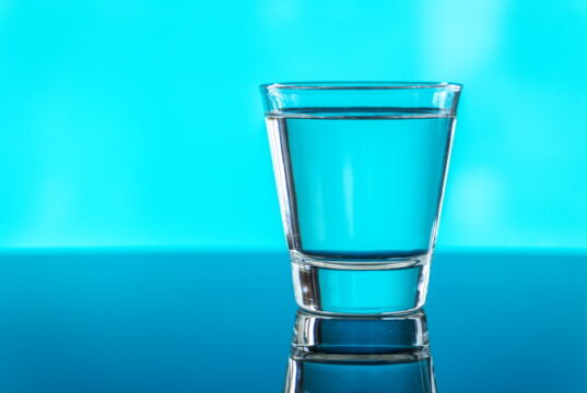 https://www.freepik.com/free-photo/glass-water-macro-shot_3012178.htm#page=1&query=glass%20of%20water&position=19&from_view=search