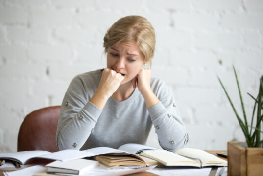 https://www.freepik.com/free-photo/portrait-student-girl-sitting-desk-biting-her-fist_1281607.htm#page=1&query=panic%20attack&position=3&from_view=search