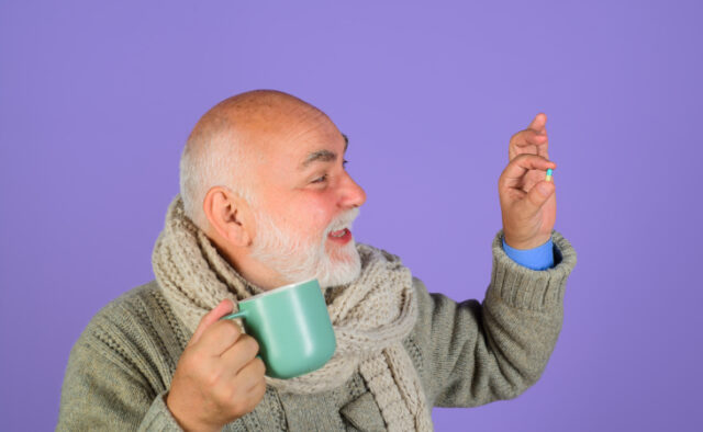 https://www.freepik.com/premium-photo/sick-man-taking-pill-medicine-vitamins-bearded-man-holds-pills-hand-cup-with-water-medicine_20456526.htm#page=1&query=water%20pill&position=27&from_view=search