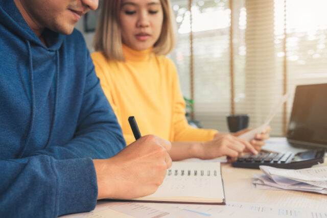 https://www.freepik.com/free-photo/young-asian-couple-managing-finances-reviewing-their-bank-accounts-using-laptop-computer_3521671.htm?query=saving%20money