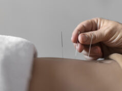 https://www.freepik.com/free-photo/close-up-hand-holding-acupuncture-needle_12066694.htm#query=acupuncture&position=0&from_view=search