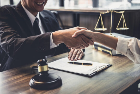 https://www.freepik.com/premium-photo/consultation-male-lawyer-business-woman-customer_3886319.htm?query=lawyer