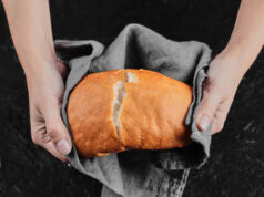 https://www.freepik.com/free-photo/man-hands-cutting-bread-into-half-dark-table-with-tablecloth_11365561.htm?query=bread%20roll&collectionId=302604&&position=7&from_view=collections