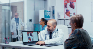 https://www.vecteezy.com/photo/4619451-presenting-potential-heart-problems