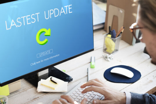 https://www.freepik.com/free-photo/lastest-version-fresh-updates-application-updates-concept_17057515.htm#query=software%20update&position=1&from_view=search