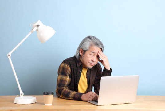 https://www.vecteezy.com/photo/5222350-at-working-place