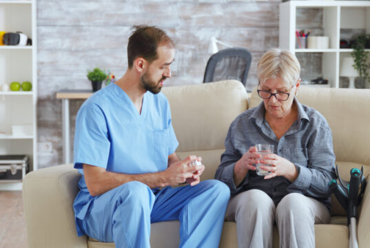 https://www.freepik.com/free-photo/male-nurse-sitting-couch-with-senior-woman-giving-her-medical-treatment-nursing-home_19349326.htm#query=senior%20pills&position=16&from_view=search