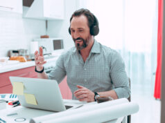 https://www.freepik.com/premium-photo/positive-caucasian-man-sitting-kitchen-table-with-laptop-gesturing-during-video-call-graphic-charts-by-his-side_23385667.htm#query=call%20tracking&position=15&from_view=search