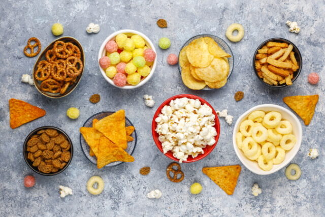 https://www.freepik.com/free-photo/pretzels-chips-crackers-popcorn-bowls_7608242.htm#query=snacks&position=3&from_view=search