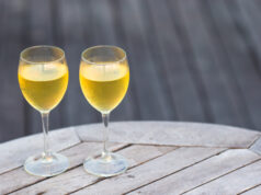 https://www.vecteezy.com/photo/1741209-two-glasses-of-white-on-a-table