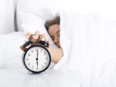 https://www.freepik.com/free-photo/woman-turning-off-alarm-clock_13190195.htm#page=2&query=sleep&position=40&from_view=search