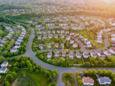 https://www.freepik.com/premium-photo/aerial-view-residential-district-development_9027775.htm#query=houses&position=14&from_view=search