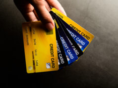 https://www.freepik.com/free-photo/close-up-images-multiple-credit-card-handsets_5469621.htm?query=credit%20cards