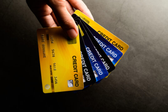 https://www.freepik.com/free-photo/close-up-images-multiple-credit-card-handsets_5469621.htm?query=credit%20cards