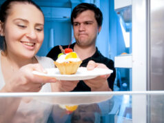 https://www.freepik.com/premium-photo/hungry-husband-wife-fighting-last-piece-cake-late-night-kitchen-concept-dieting-healthy-nutrition_15180297.htm#query=cake%20inside%20fridge&position=14&from_view=search