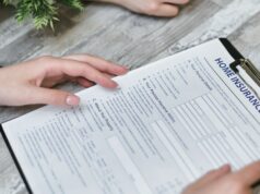 https://www.pexels.com/photo/person-holding-home-insurance-form-7731332/