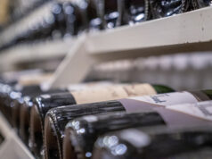 https://www.vecteezy.com/photo/6983221-variety-of-wine-in-glass-bottles-on-racks-in-modern-supermarket
