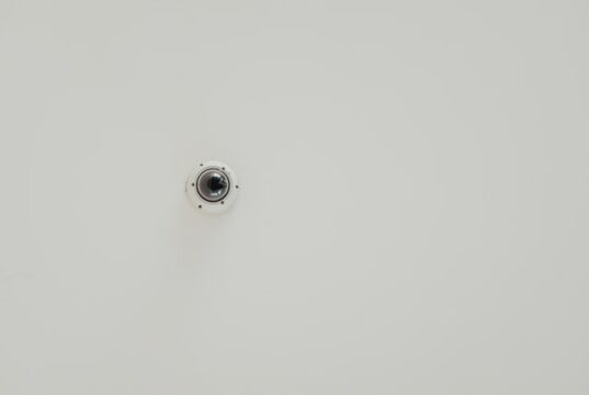 https://unsplash.com/photos/zqx58cvjR5A