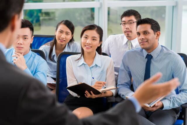 https://www.freepik.com/premium-photo/business-conference_2025697.htm?query=motivational%20speaker