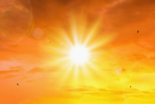 https://www.freepik.com/premium-photo/heat-wave-extreme-sun-sky_4702835.htm#query=bright%20sun&position=29&from_view=search