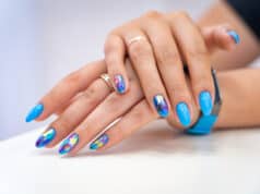 https://www.freepik.com/premium-photo/lot-color-gloss-manicure-hand-has-different-blotches-light_5444085.htm#query=gel%20manicure&position=48&from_view=search
