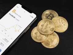 https://www.freepik.com/free-photo/minimalistic-still-life-assortment-with-cryptocurrency_18458636.htm#query=bitcoin&from_query=coinbase&position=42&from_view=search