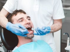 https://www.vecteezy.com/photo/5178494-dentist-examines-the-teeth-of-a-male-patient-on-a-dentist-s-chair
