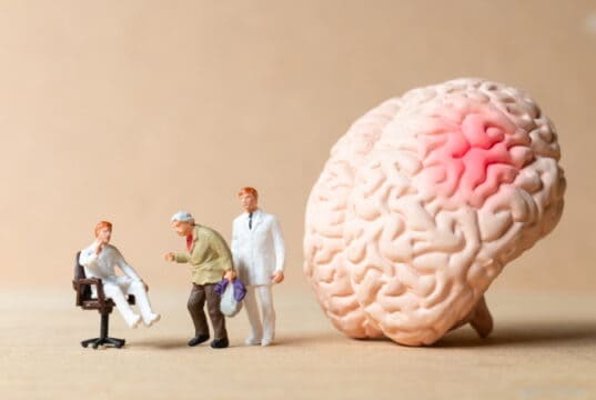 https://www.vecteezy.com/photo/3238826-surgeon-spoke-with-patient-about-brain-injuries