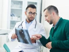 https://www.freepik.com/free-photo/discussing-x-ray-joint_5402326.htm#query=man%20doctor%20visit&position=1&from_view=search