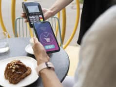 https://www.freepik.com/free-photo/easy-wireless-yechnology-payment_18493739.htm?query=pay%20credit&collectionId=1837&&position=24&from_view=collections