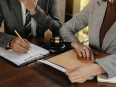 https://www.vecteezy.com/photo/6755336-business-people-and-lawyers-discussing-contract-papers-sitting-concepts-of-law-legal-services