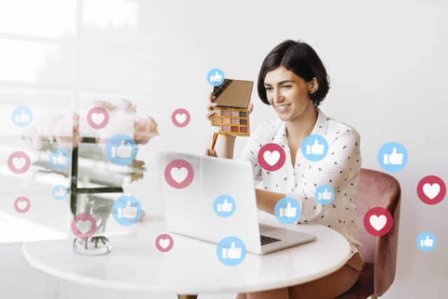 https://www.freepik.com/free-photo/beauty-blogger-live-streaming-makeup-review-video-online_12195336.htm#query=brand%20ambassador&position=21&from_view=search