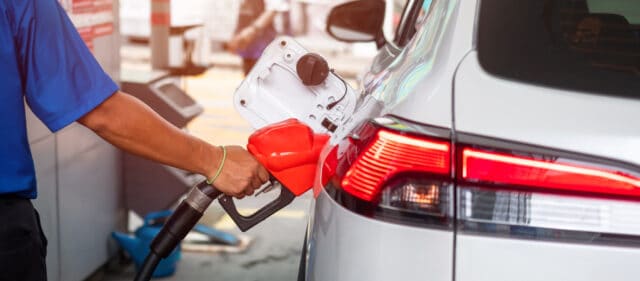 vecteezy_man-hand-refuel-to-car-gasoline-fuel-nozzle-in-vehicle-at_7781376_994 https://www.vecteezy.com/photo/7781376-man-hand-refuel-to-car-gasoline-fuel-nozzle-in-vehicle-at-petrol-station-oil-price-petroleum-economy-inflation-and-commodity-concept