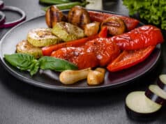 https://www.vecteezy.com/photo/2982919-tasty-fresh-vegetables-grill-tomatoes-peppers-mushrooms-zucchini-and-onions-on-a-black-plate