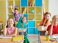 https://www.freepik.com/free-photo/funny-children-classroom_852683.htm#query=grade%20school&position=12&from_view=search