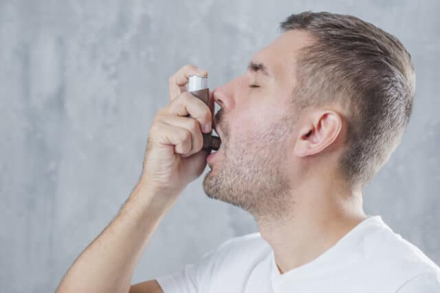 portrait-young-man-using-asthma-inhaler-against-grey-background https://www.freepik.com/free-photo/portrait-young-man-using-asthma-inhaler-against-grey-background_3590155.htm#query=asthma&position=2&from_view=search