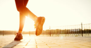 https://www.freepik.com/free-photo/runner-feet-running-road-closeup-shoe-woman-fitness-sunrise-jog-workout-welness-concept_6435512.htm#page=2&query=jogging&position=6&from_view=search
