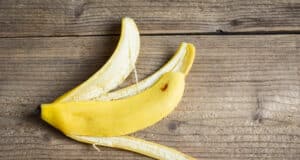 https://www.vecteezy.com/photo/6168528-banana-peel-on-wooden-background-ripe-banana-peel-on-floor-top-view