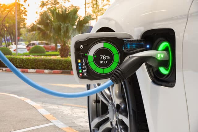 https://www.vecteezy.com/photo/8084591-electric-vehicle-changing-on-street-parking-with-graphical-user-interface-future-ev-car-concept