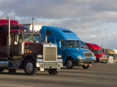 https://www.vecteezy.com/photo/770477-line-of-trucks-1