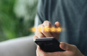 https://www.vecteezy.com/photo/3407543-man-customer-giving-a-five-star-rating-on-smartphone
