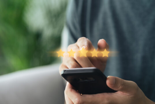 https://www.vecteezy.com/photo/3407543-man-customer-giving-a-five-star-rating-on-smartphone